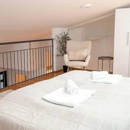 Lägenhet 2ndhomes Bright & Spacious 2-story With Sauna *