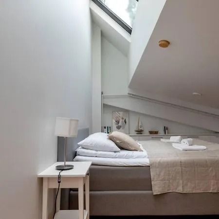 2ndhomes Bright & Spacious 2-story With Sauna Helsingfors