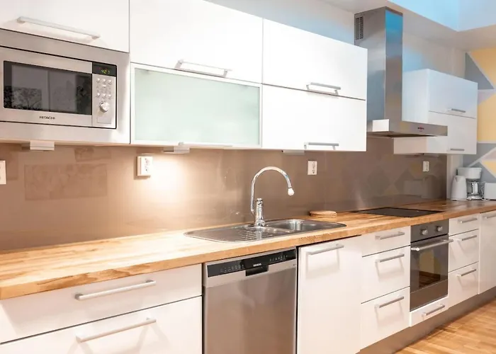 Апартаменты 2ndhomes Bright & Spacious 2-story With Sauna *